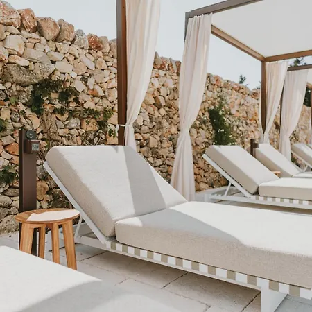 Hotel Masseria Corsano 5*