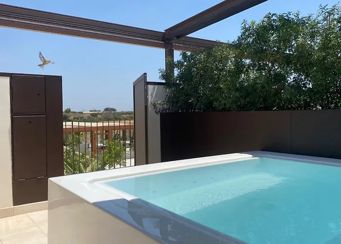 Hotel Masseria Corsano 5*